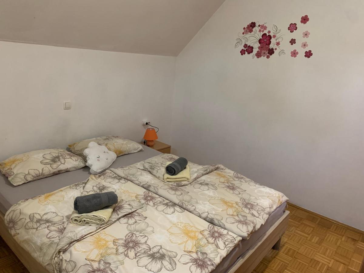 Vila Lotty Catez ob Savi Exteriér fotografie